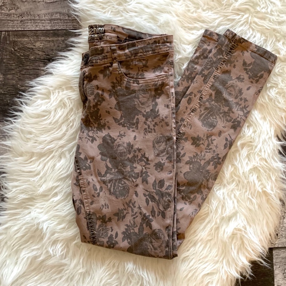 Dusty Pink Floral Stretchy Skinny Jeans